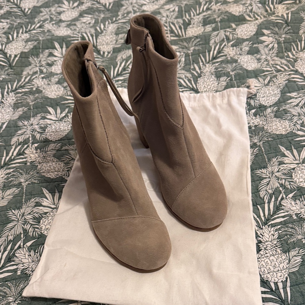 Toms Taupe Heeled Boots